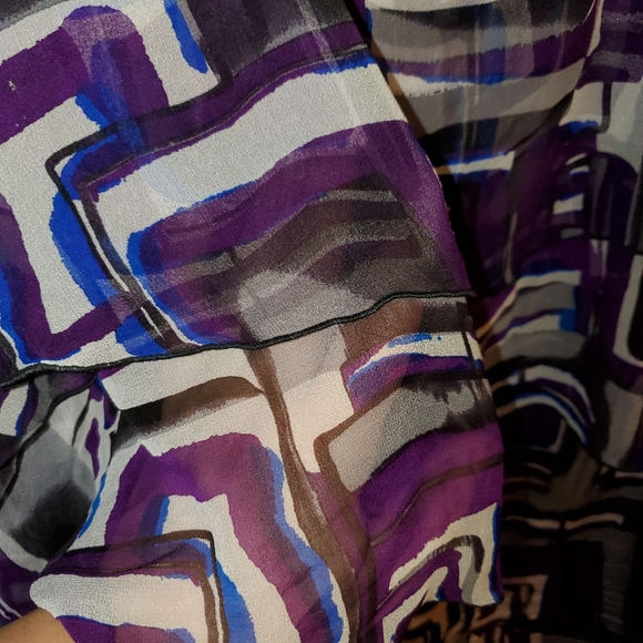 ICON collection layered dress - Picture 4 of 5